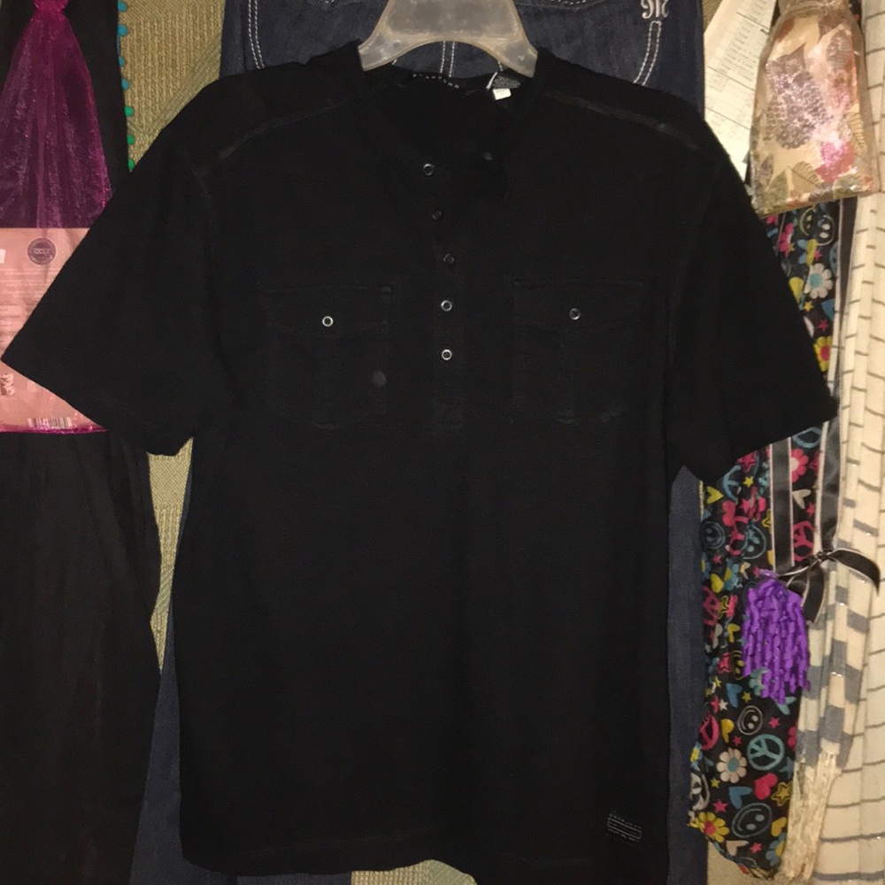 Sean John Black 1/4 button up short sleeve shirt